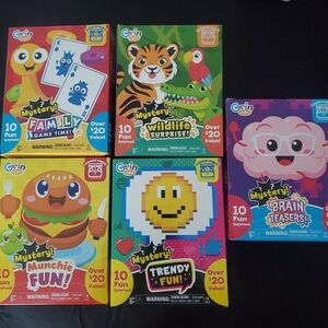 5 New grin Studios Mystery Surprise Kids Toy Boxes